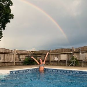 Meet your Posher, Faith